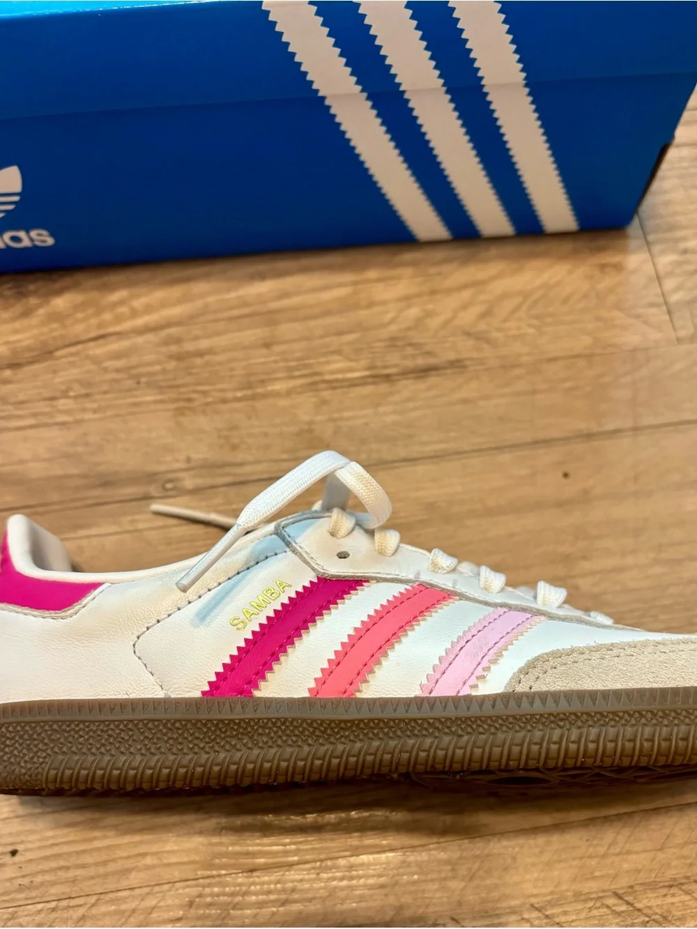 Hard to find adidas Kids Samba Sneakers in White with Pink Stripes